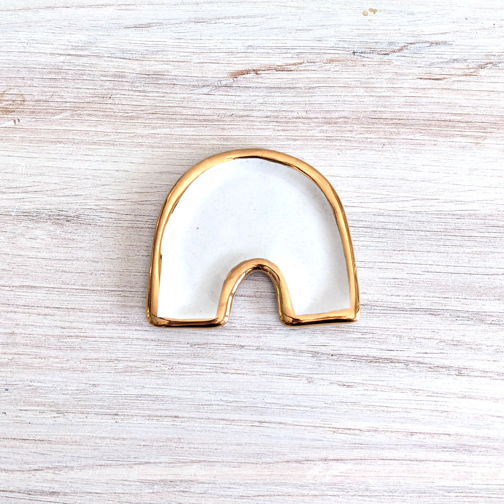 The Marsha Trinket Dish and Brush Rest