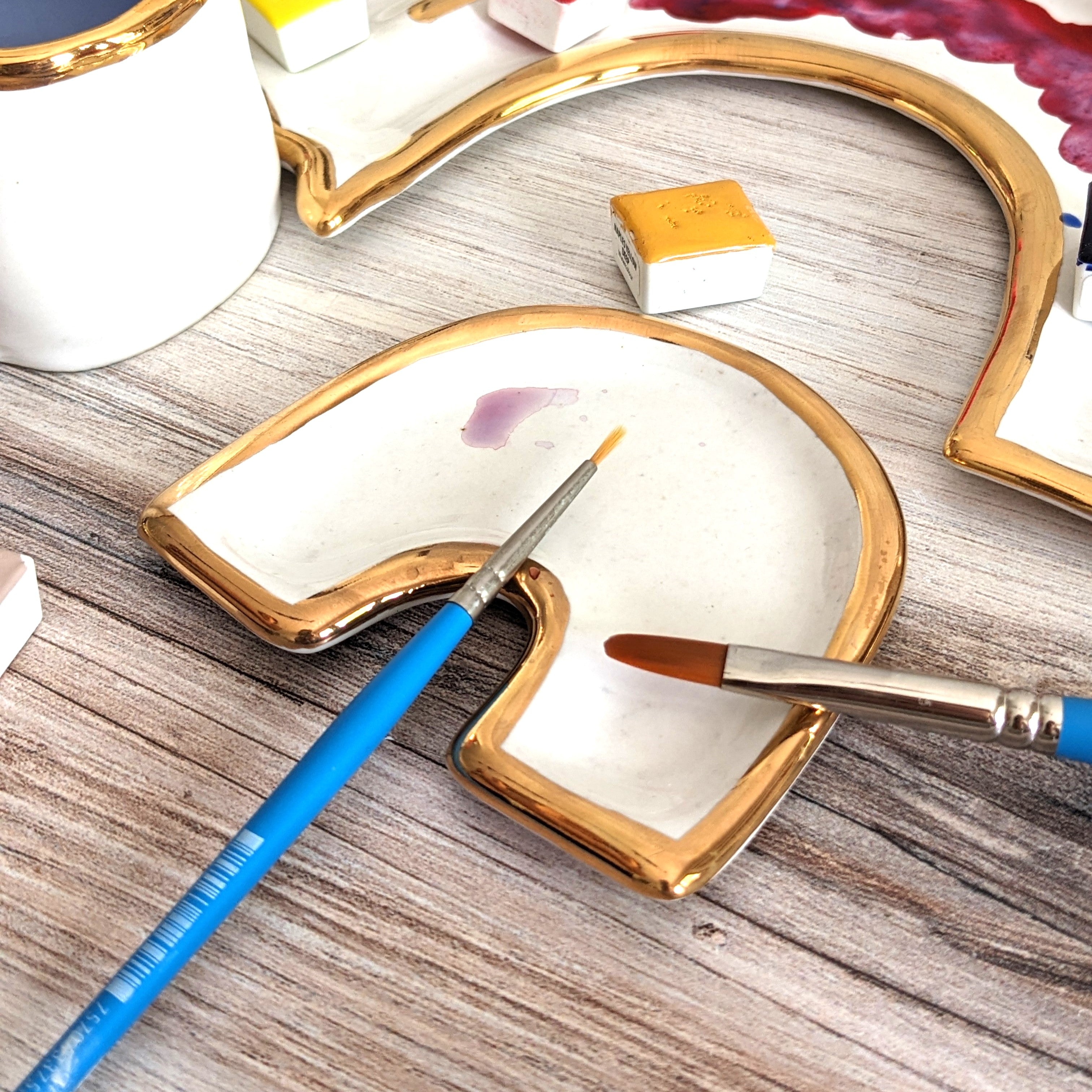 The Marsha Trinket Dish and Brush Rest