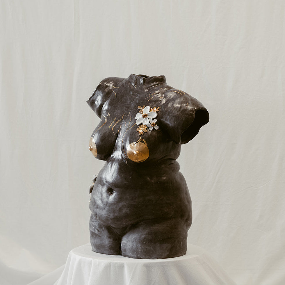 A 45º front view of "She Who Feels".